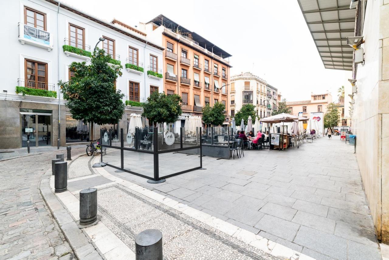 Piso Junto A Mercado De San Agustin Y Catedral En Granada Exteriör bild